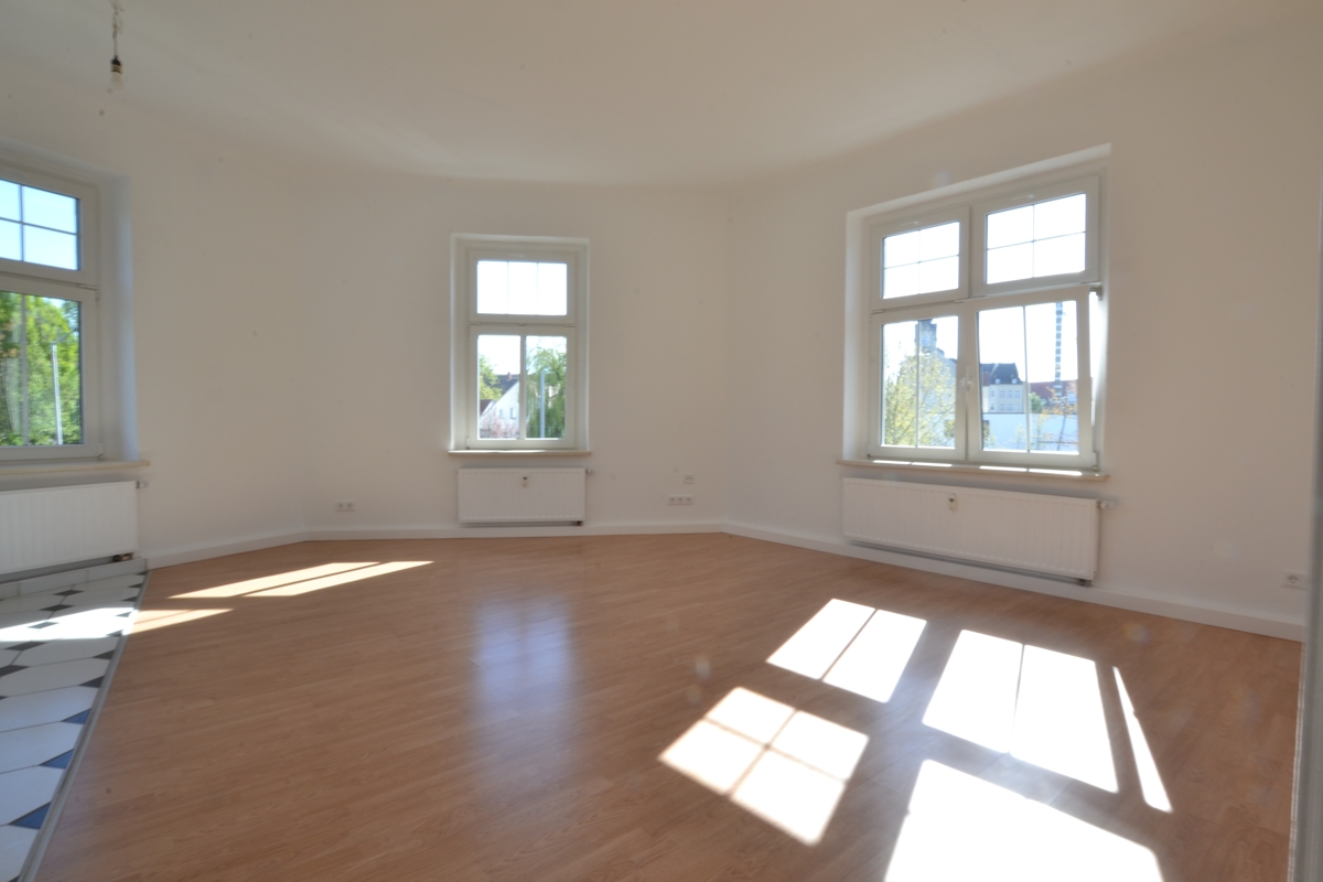 I gemütliche 2-RW in Wahren I Laminat I Wannenbad I offener Küchebereich I - Foto 1