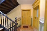 Treppenhaus - + Wunderschöner, denkmalgeschützter Altbau im Nordwesten von Leipzig +