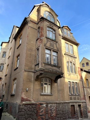 Imposantes Einzeldenkmal ++ ideales Bauträger-Investment, 04600 Altenburg, Mehrfamilienhaus