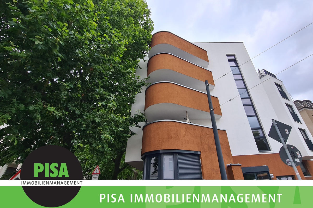 Ansicht - 2500_1666 mit weißem Balkon