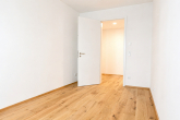 Zimmer - |Traumhaftes Wohnen im Musikviertel |Balkon I Einbauküche I Parkett |Wohnraumbelüftung |Wanne und Dusche I