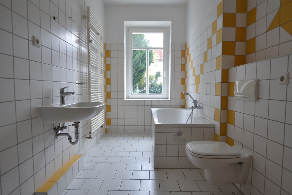 I Gemütliche 2-RW I ruhige und grüne Wohnlage I Laminatboden I Wannenbad I - Photo 3